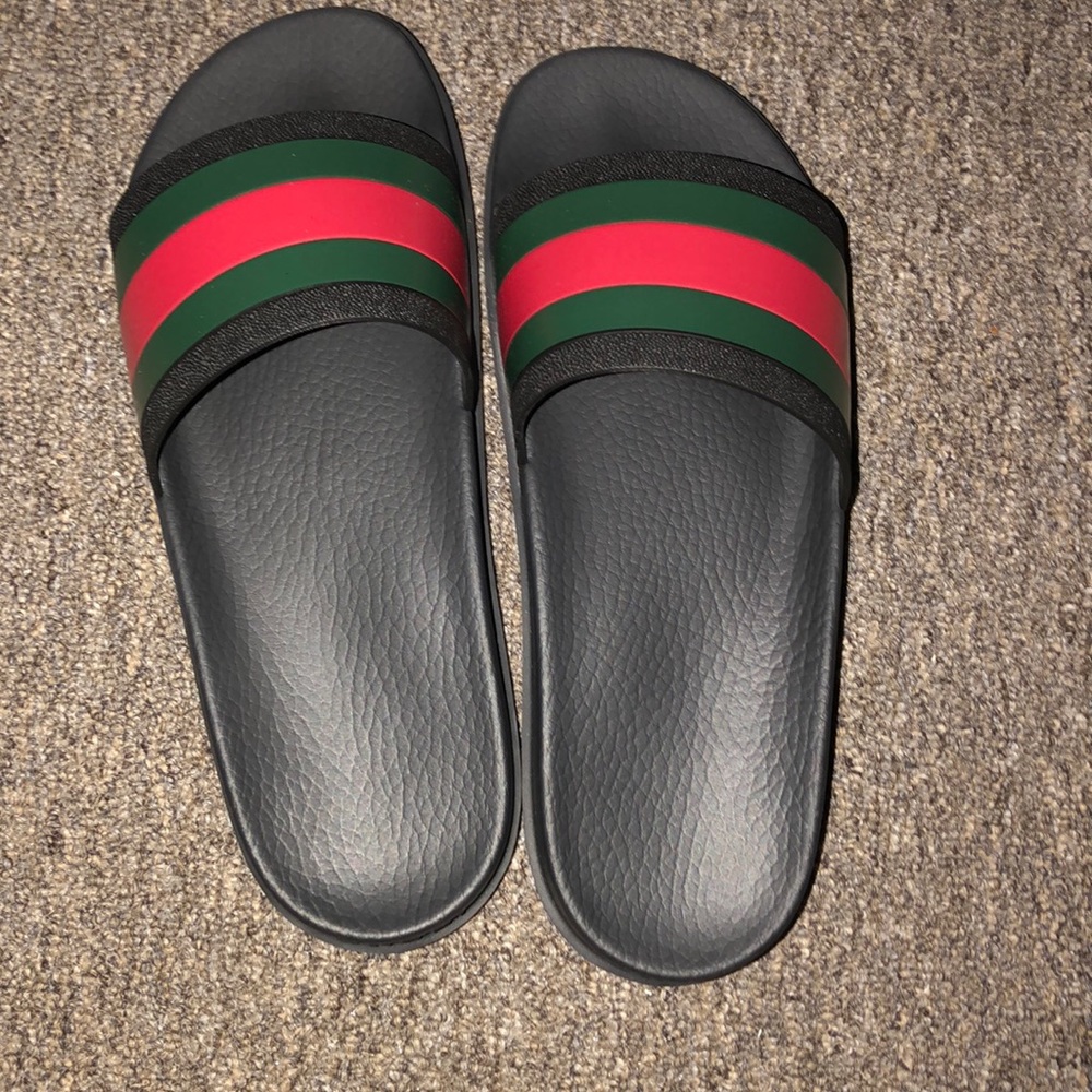 Gucci slides sz10.5